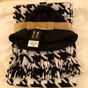 PRICE REDUCED-NWT-MIXIT-Price reduction-Hat and scarf set so soft.